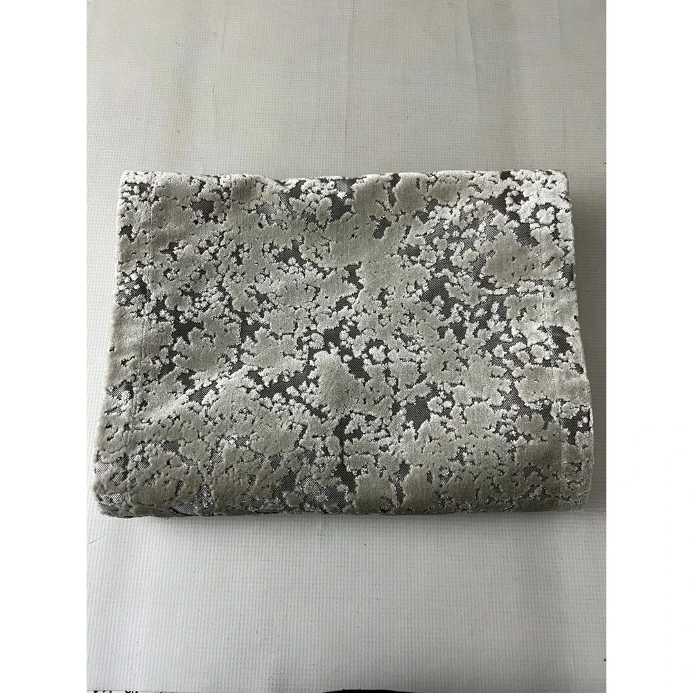 West Elm Table Runner 14x90 Gray Metallic Textured 8033921